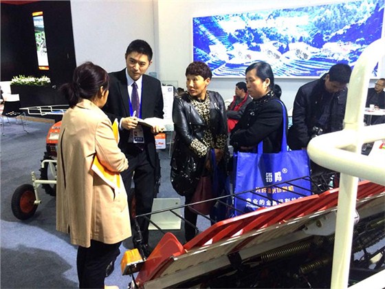 富来威柴油版乘座式高速插秧机 富来威柴油版乘座式高速插秧机